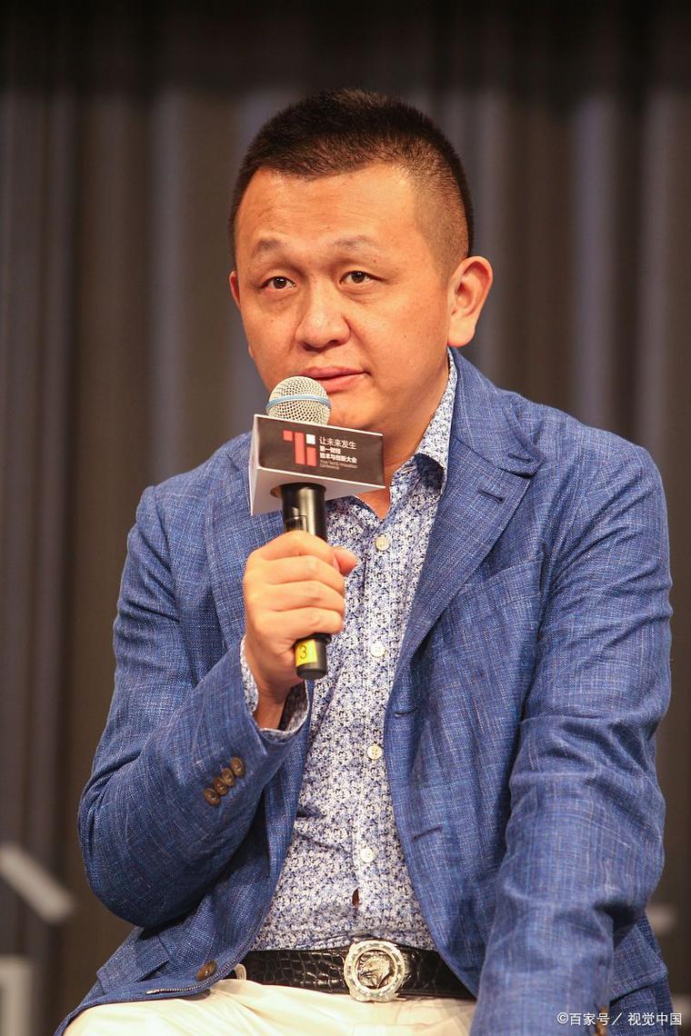 朱啸虎：苹果Siri的AI做得太差了